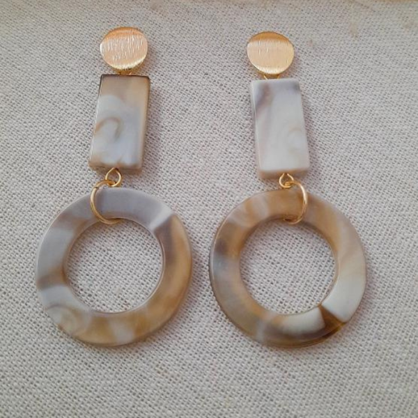 aretes largos para mujer